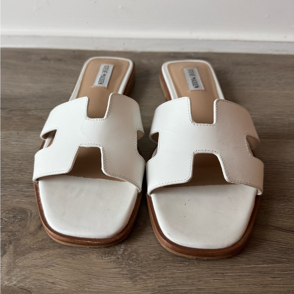 Hadyn White Leather Sandal